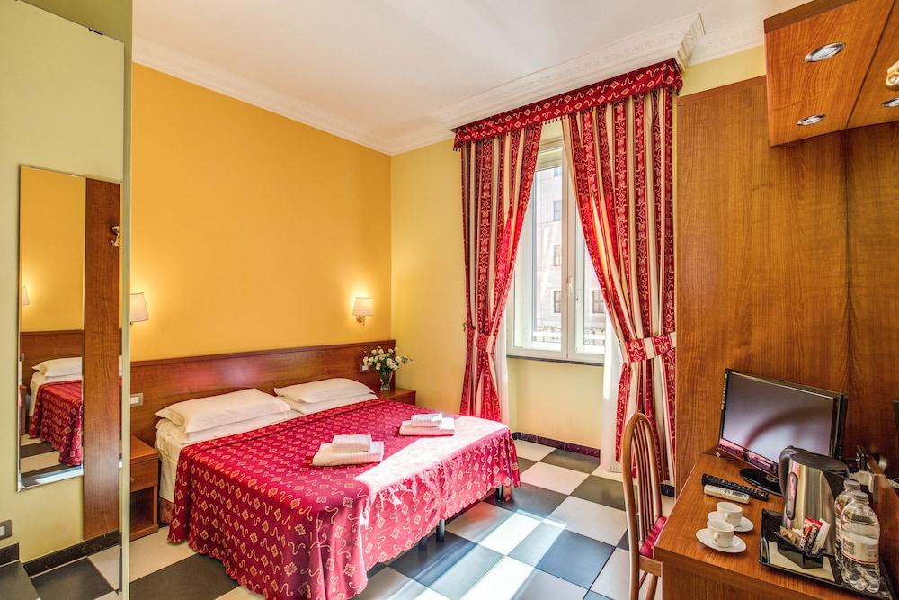Hotel Centro Cavour Roma Esterno foto