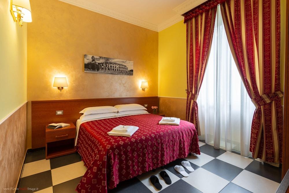 Hotel Centro Cavour Roma Esterno foto