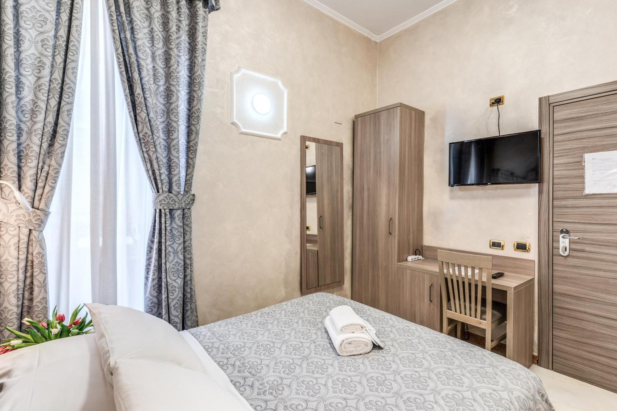Hotel Centro Cavour Roma Esterno foto